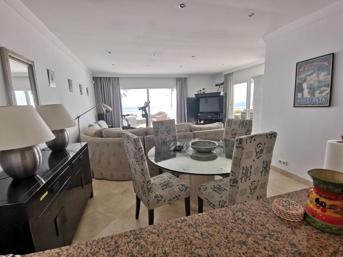 Sinfonia Del Mar Apartment Estepona Exterior photo